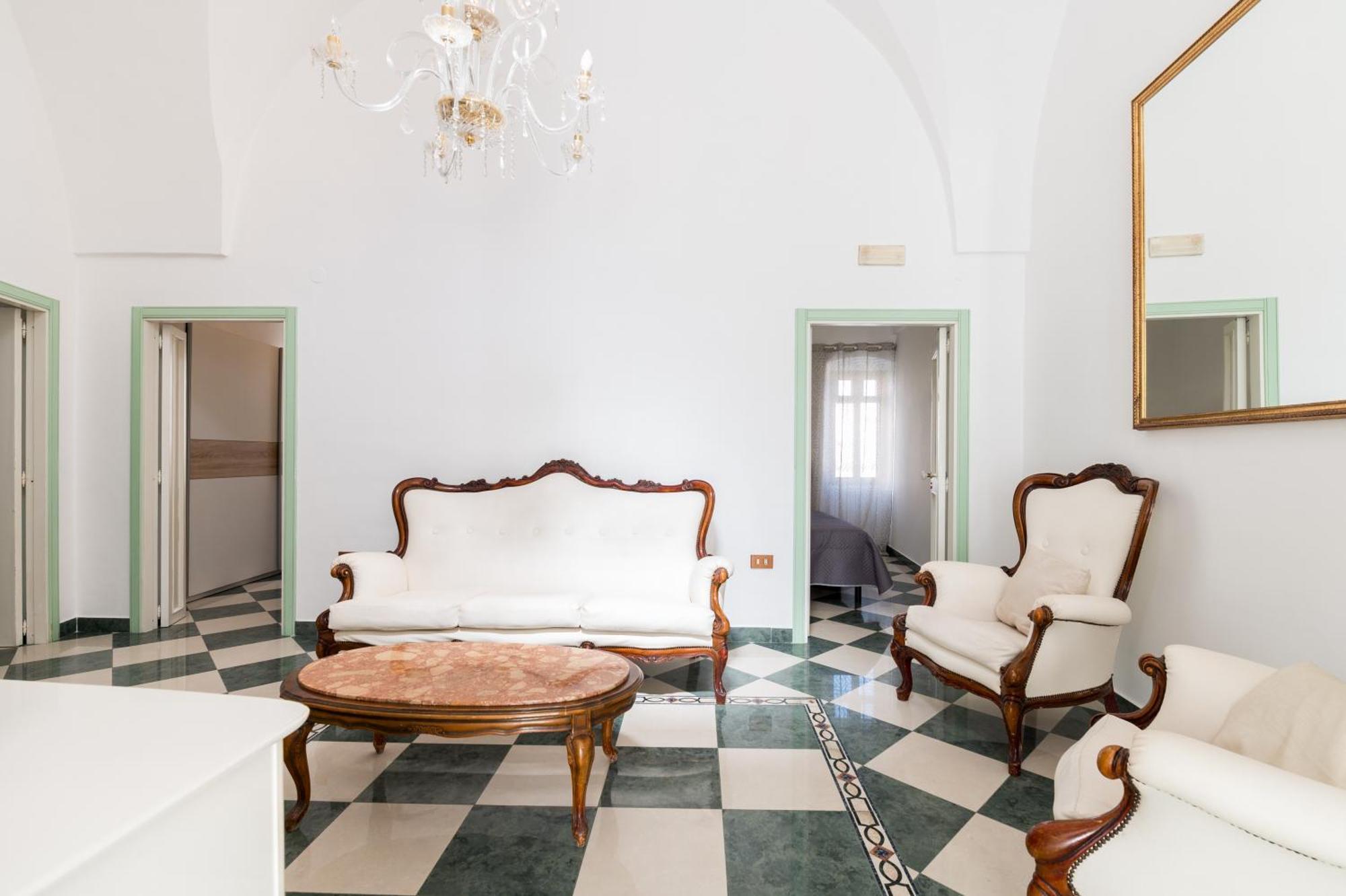 Sant Oronzo Palace Остуні Екстер'єр фото